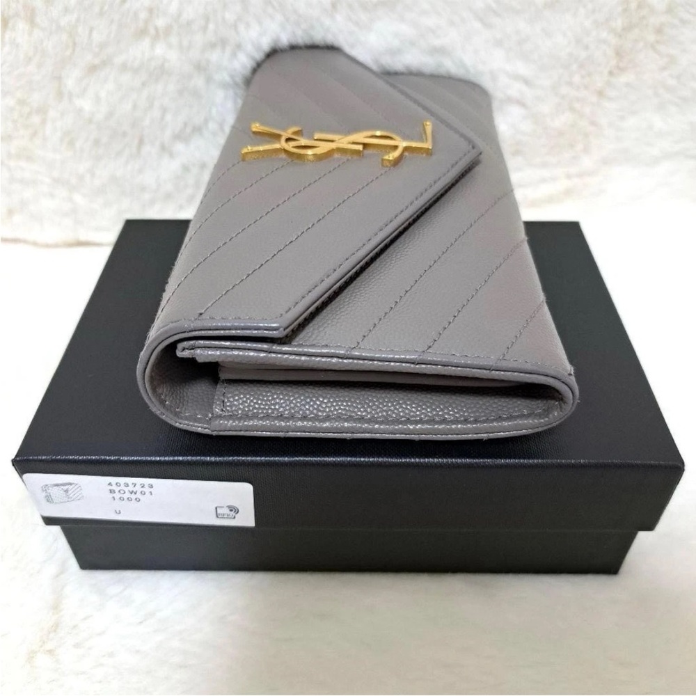 Saint Laurent Gray Leather Wallet with Gold Emblem - Picture 7 of 13